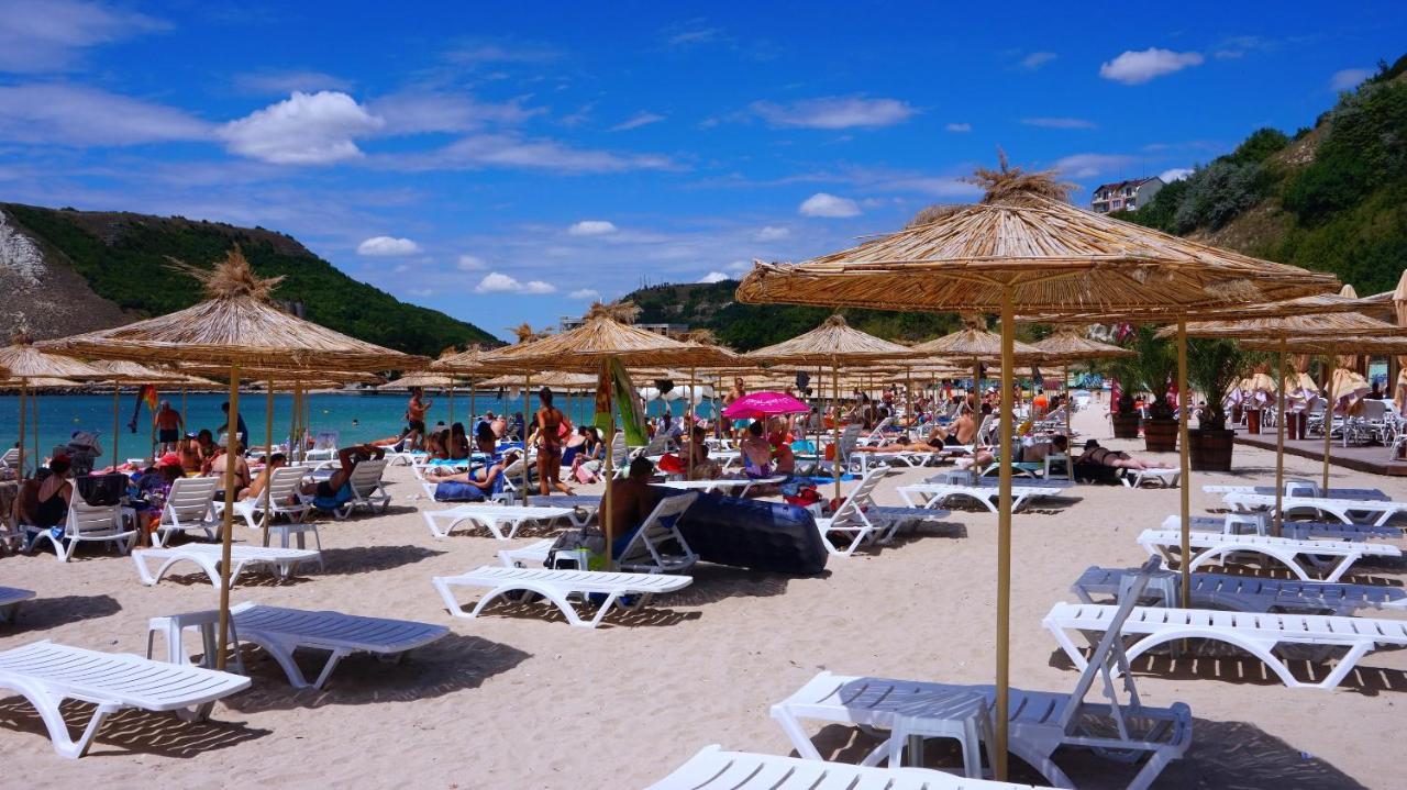 Вила Помело - Family Villa Pomelo Bŭlgarevo Exteriör bild