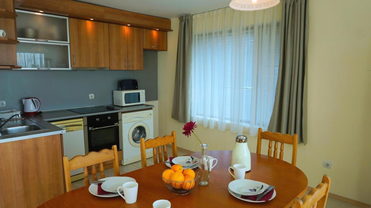 Вила Помело - Family Villa Pomelo Bŭlgarevo Exteriör bild