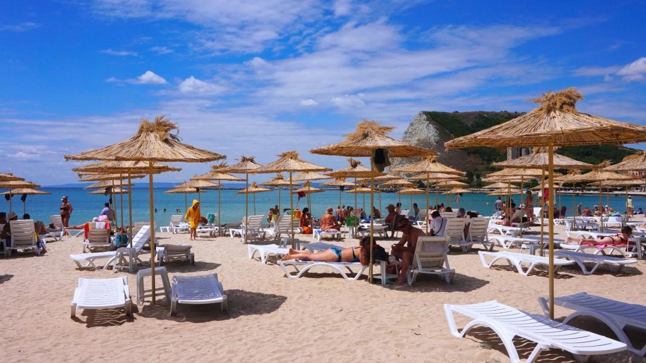Вила Помело - Family Villa Pomelo Bŭlgarevo Exteriör bild