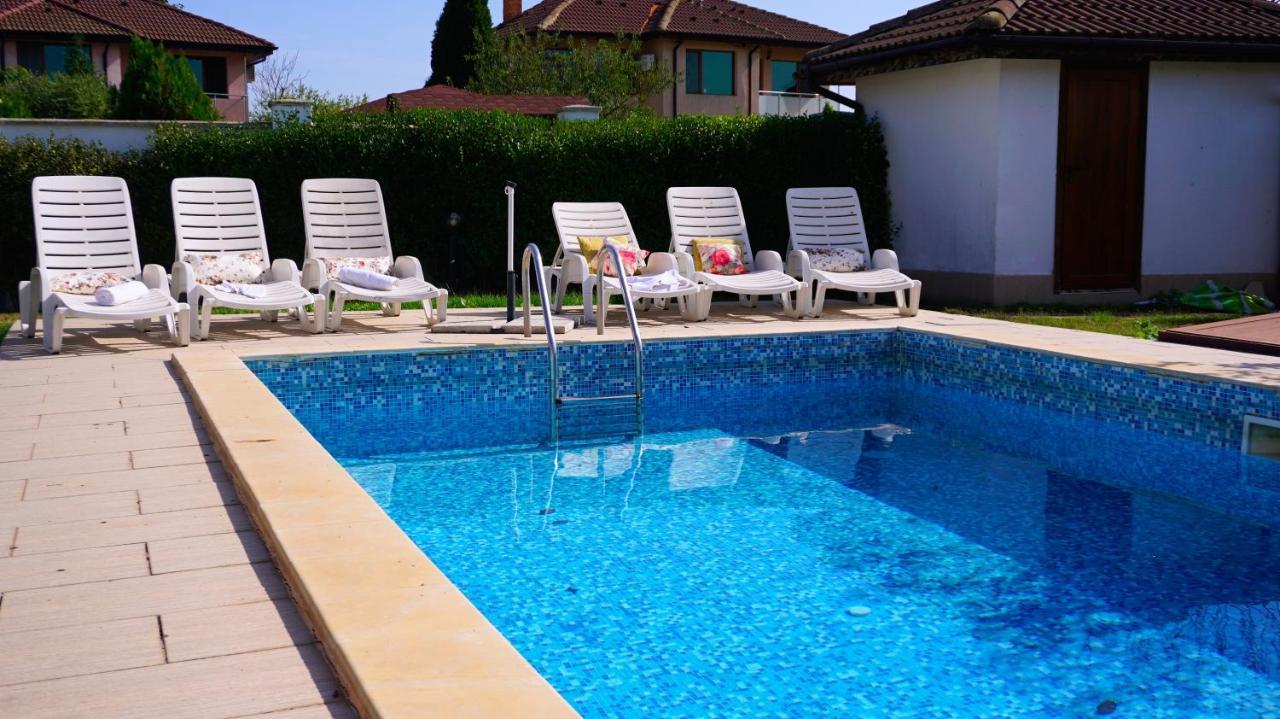 Вила Помело - Family Villa Pomelo Bŭlgarevo Exteriör bild