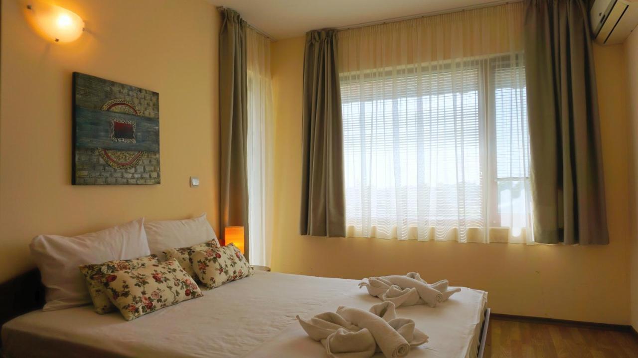 Вила Помело - Family Villa Pomelo Bŭlgarevo Exteriör bild