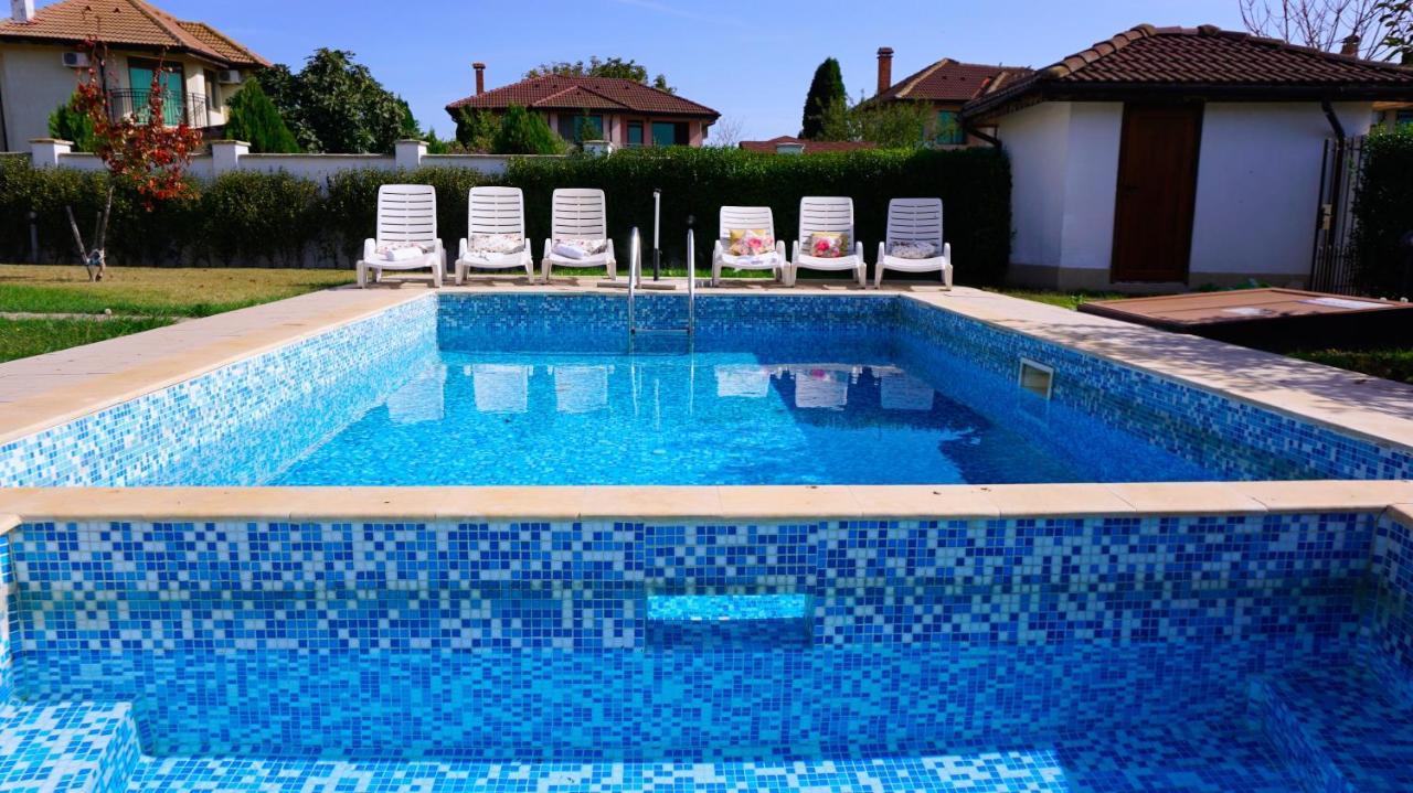 Вила Помело - Family Villa Pomelo Bŭlgarevo Exteriör bild